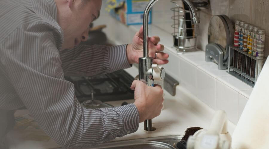 Professional expert plumbing services in Tolstoy, SD